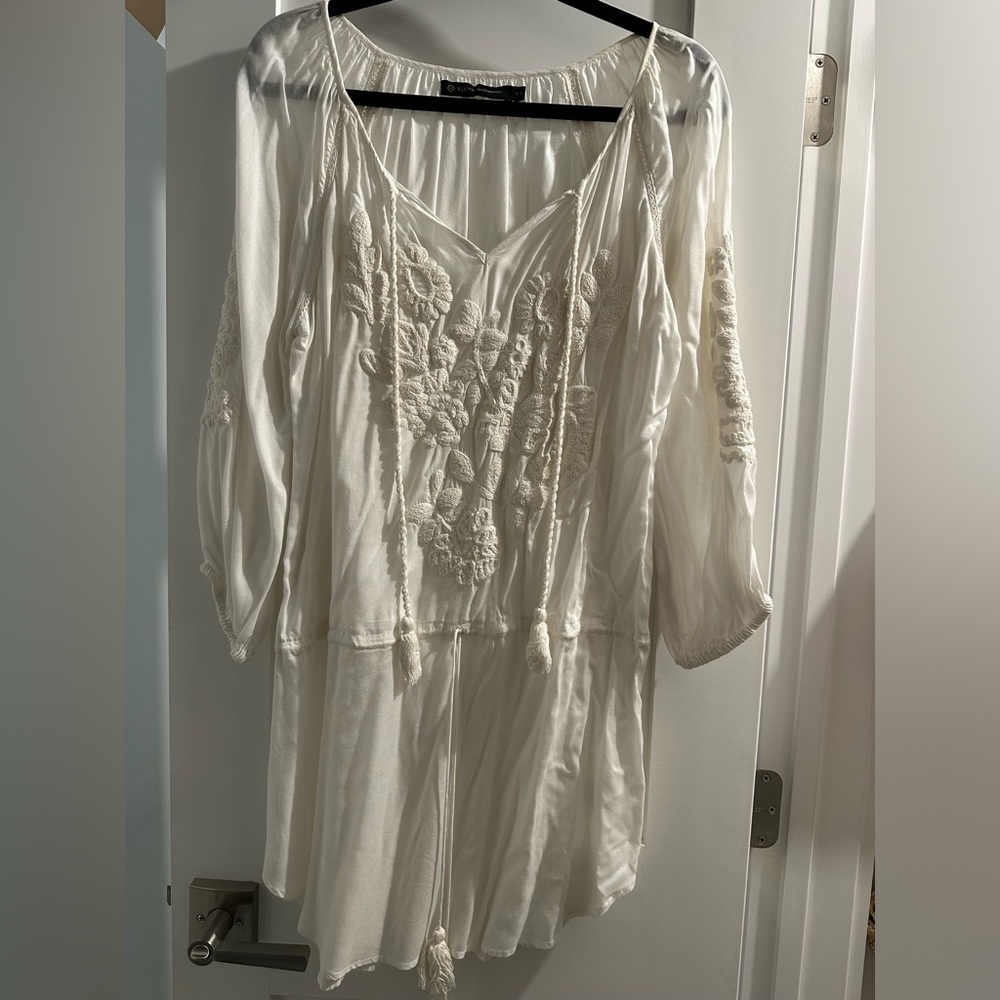 Vix Swimwear White Embroidered Long Sleeve Cover Up Dress Size Small